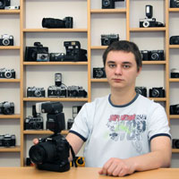 Расчетно-паспортный центр в очередной раз сделал шаг навстречу жителям города. В целях упрощения административной процедуры выдачи паспорта гражданину Республики Беларусь здесь открылось &laquo;Срочное фото&raquo;